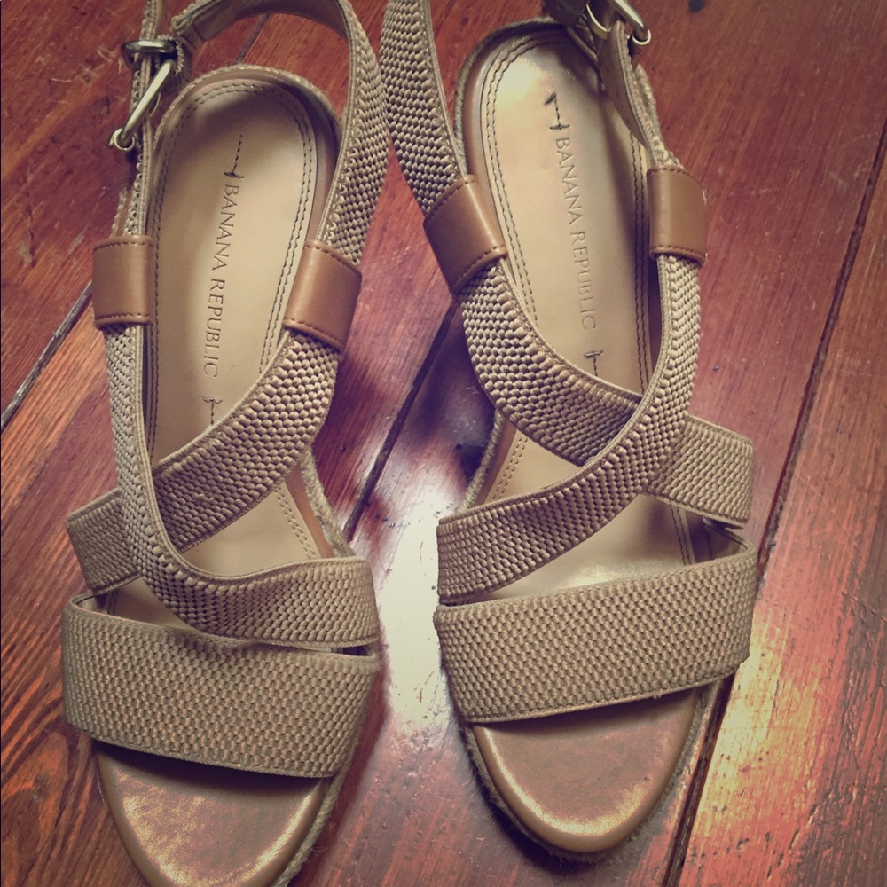 Banana Republic Wedges